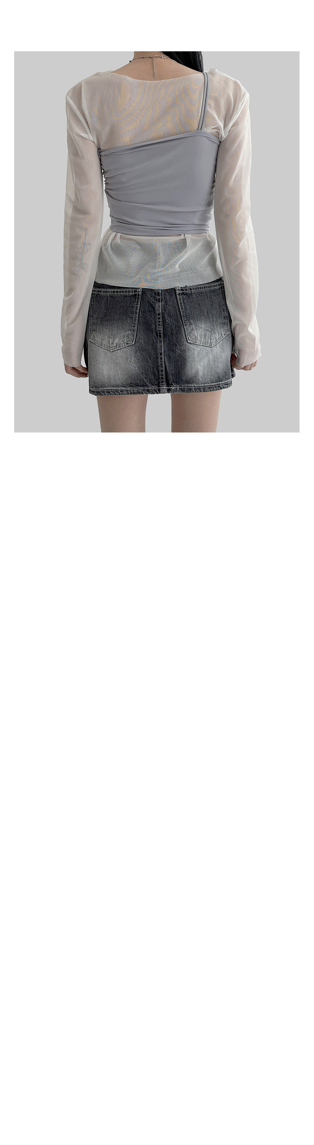 shorts white color image-S1L14